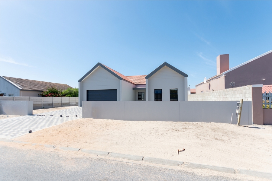 3 Bedroom Property for Sale in Port Owen Western Cape